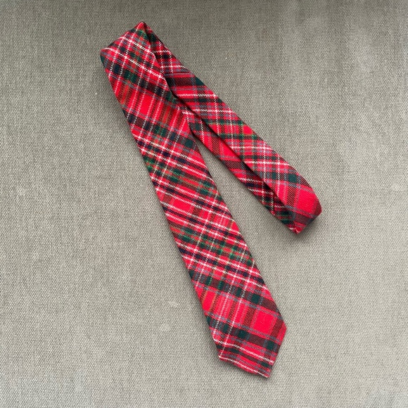 Kinloch Anderson Wool Pliad Tartan Neck Tie Made‎ in Scotland - Picture 1 of 4